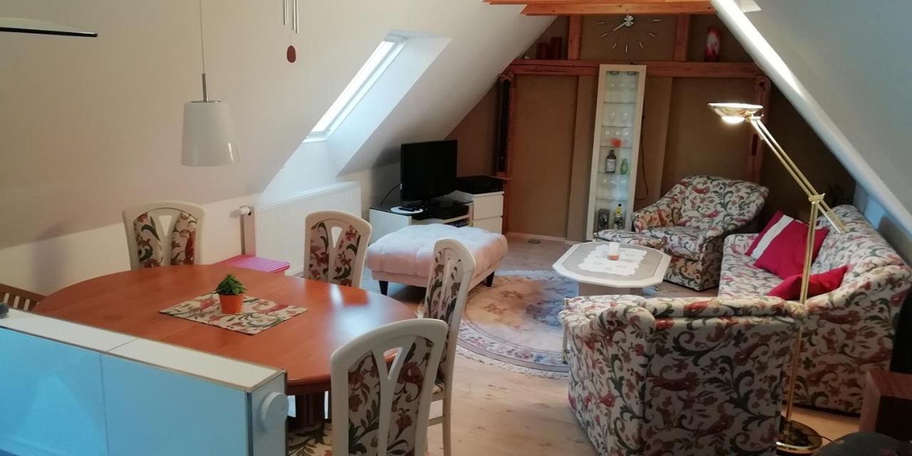Ferienwohnung Baensch Weischlitz Exterior foto